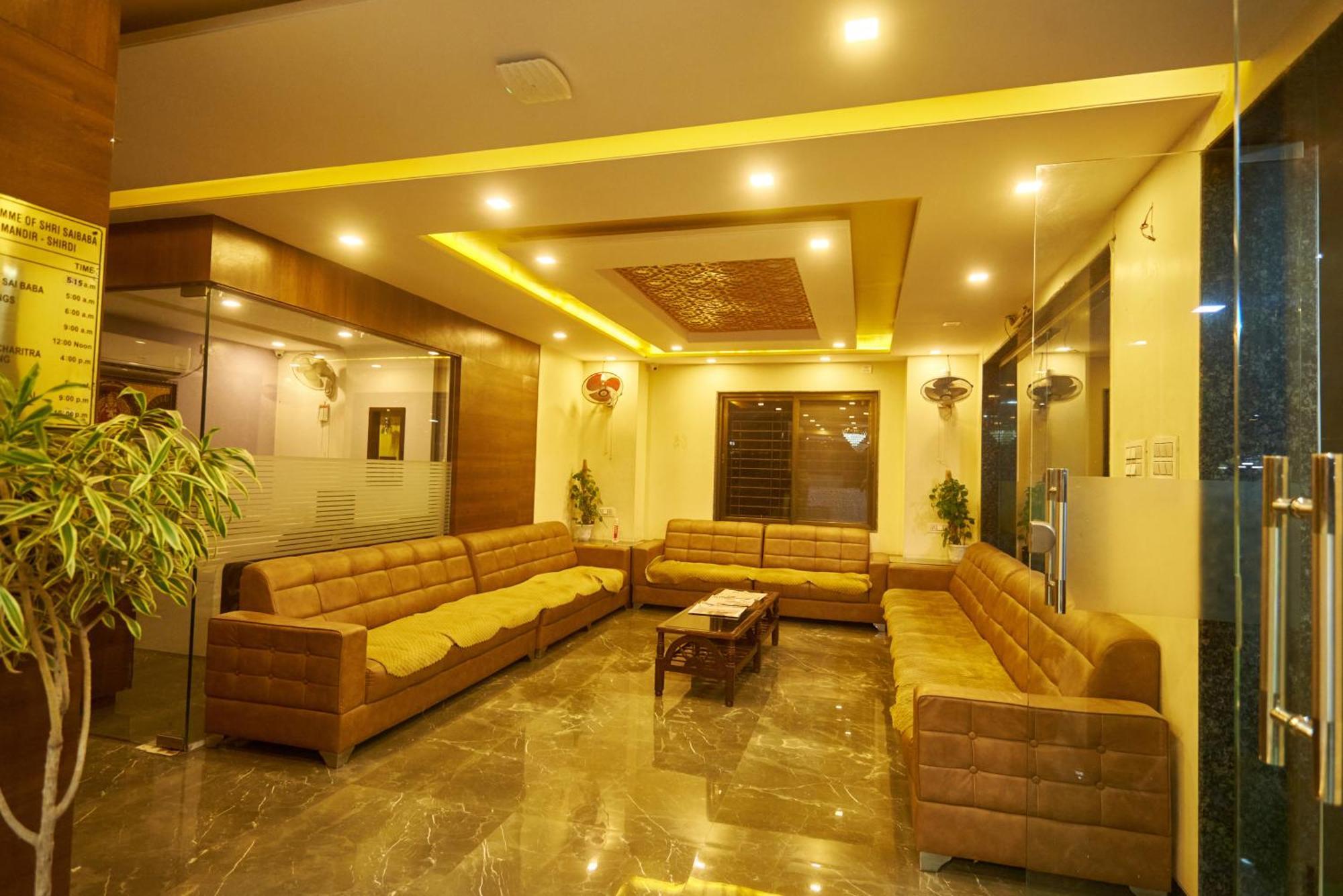 Sai Vidisha Palace Shirdi Bagian luar foto